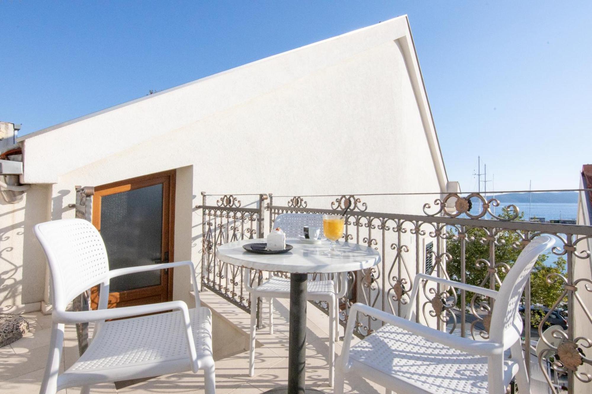 Bed & Breakfast Portun In The Center Baška Voda Zewnętrze zdjęcie